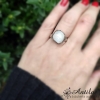 Delikatny pierścionek z kamieniem księżycowym, rozmiar 13,5